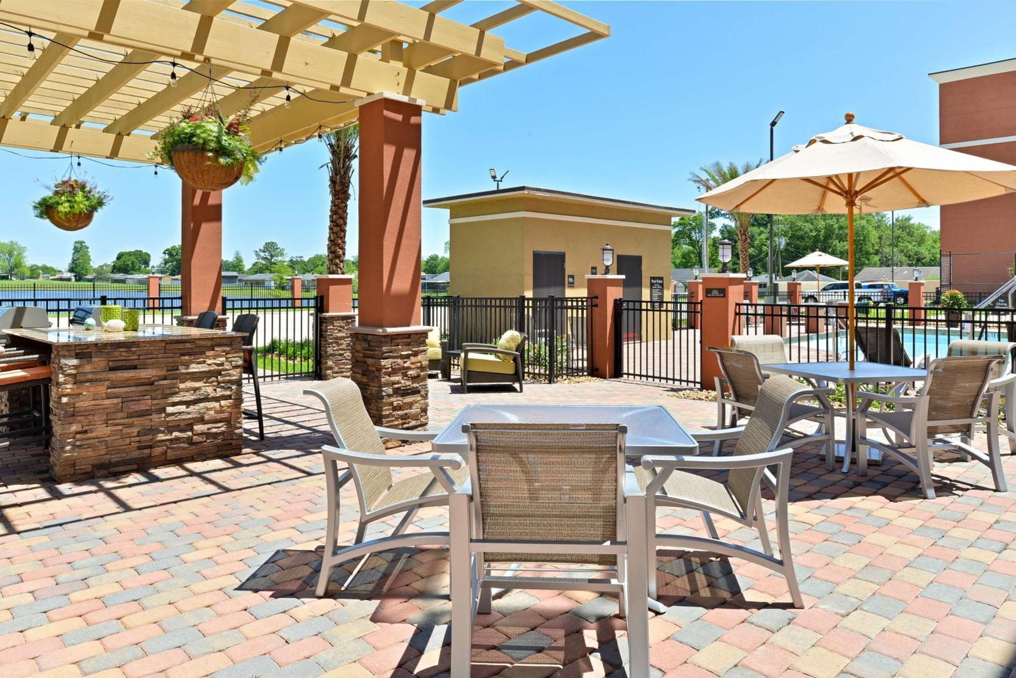 Homewood Suites By Hilton Houma Exterior photo